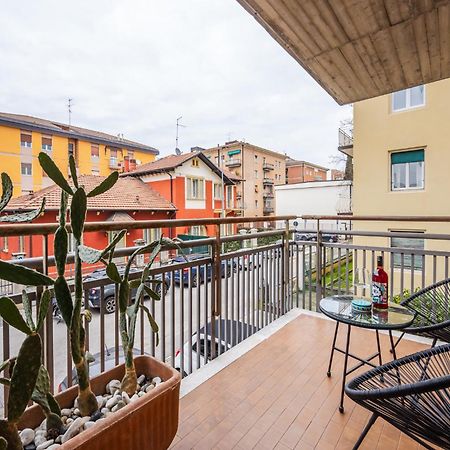 Infinity Suite Verona Free Parking Buitenkant foto