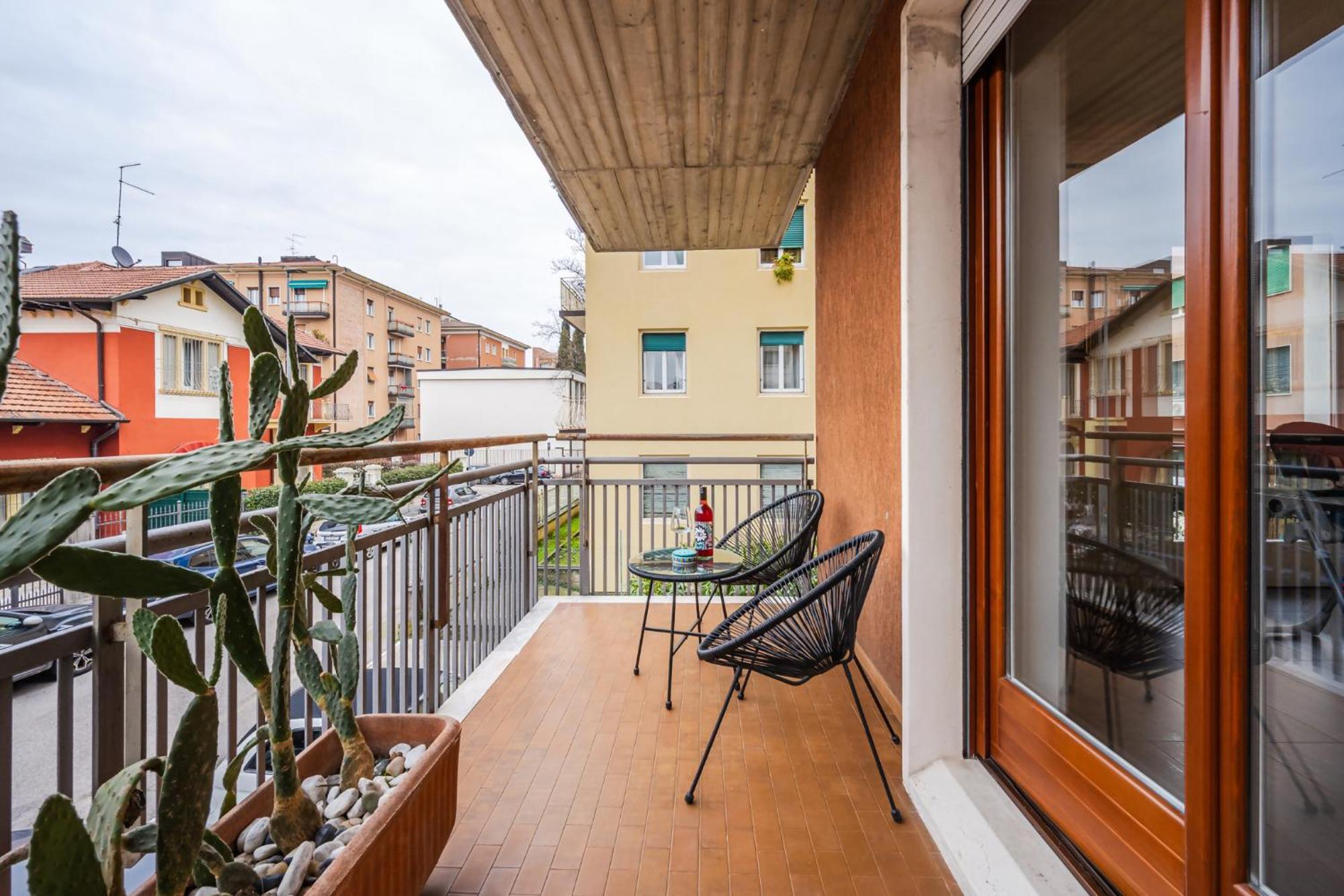 Infinity Suite Verona Free Parking Buitenkant foto