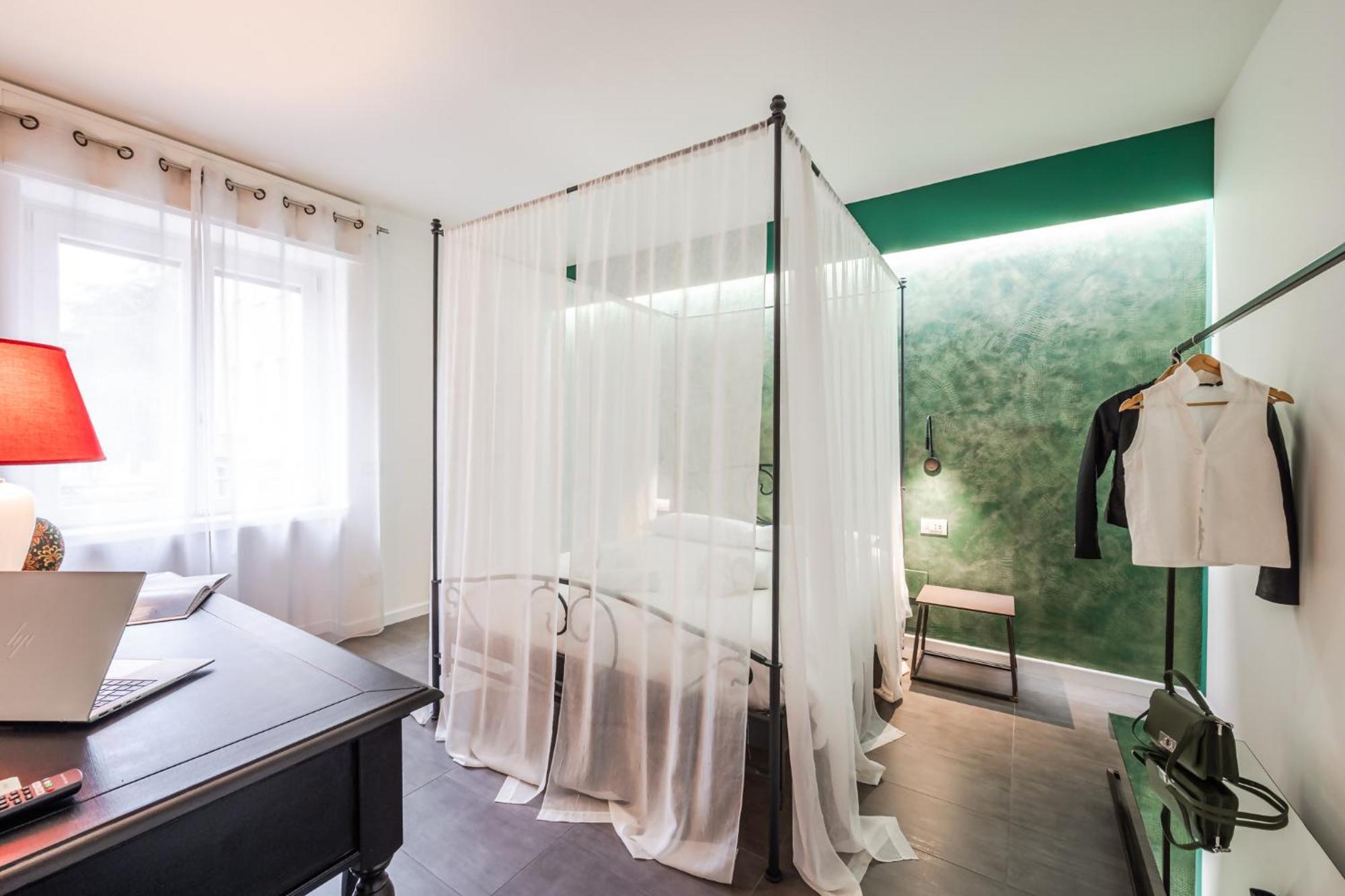 Infinity Suite Verona Free Parking Buitenkant foto