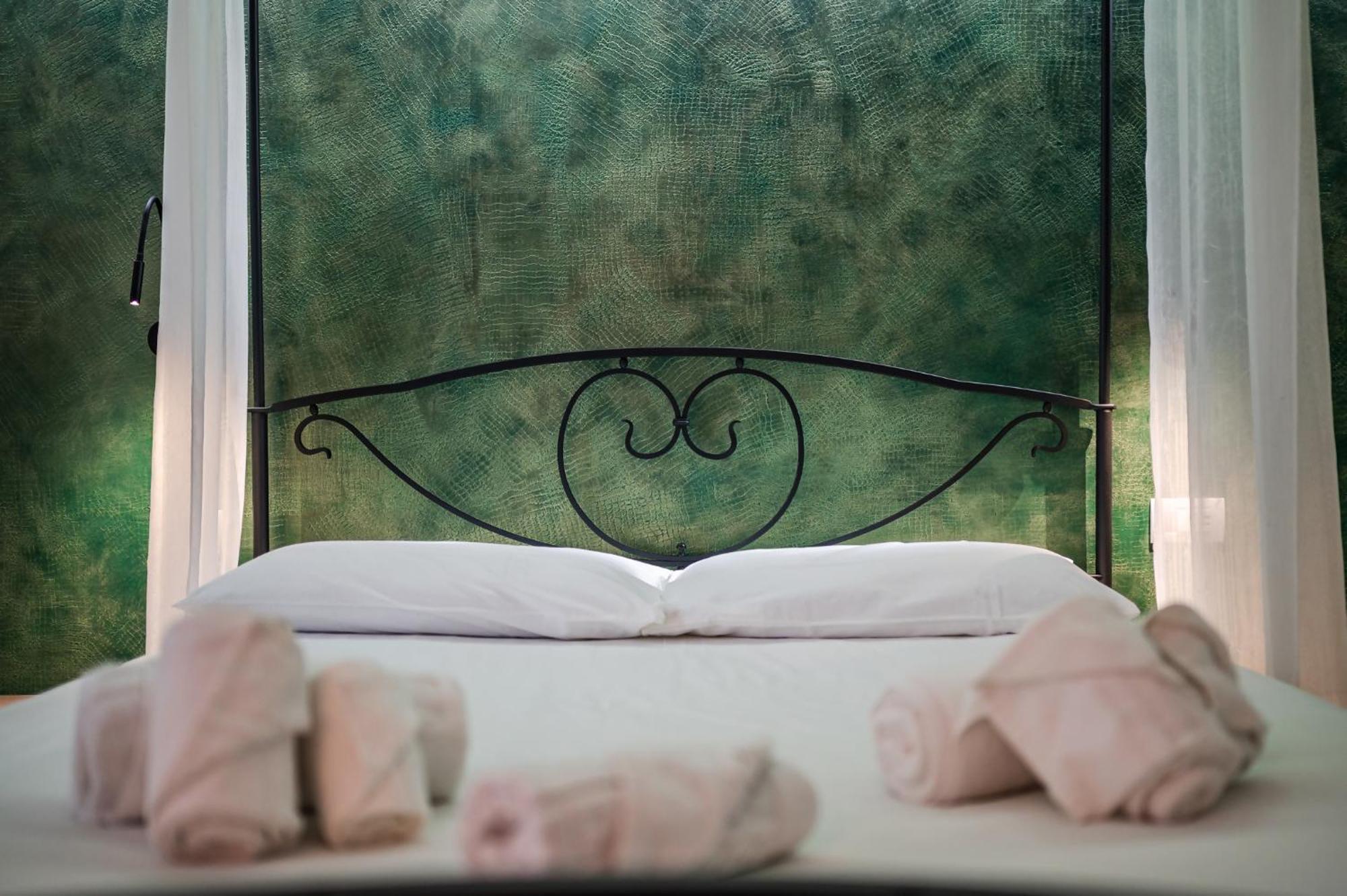 Infinity Suite Verona Free Parking Buitenkant foto